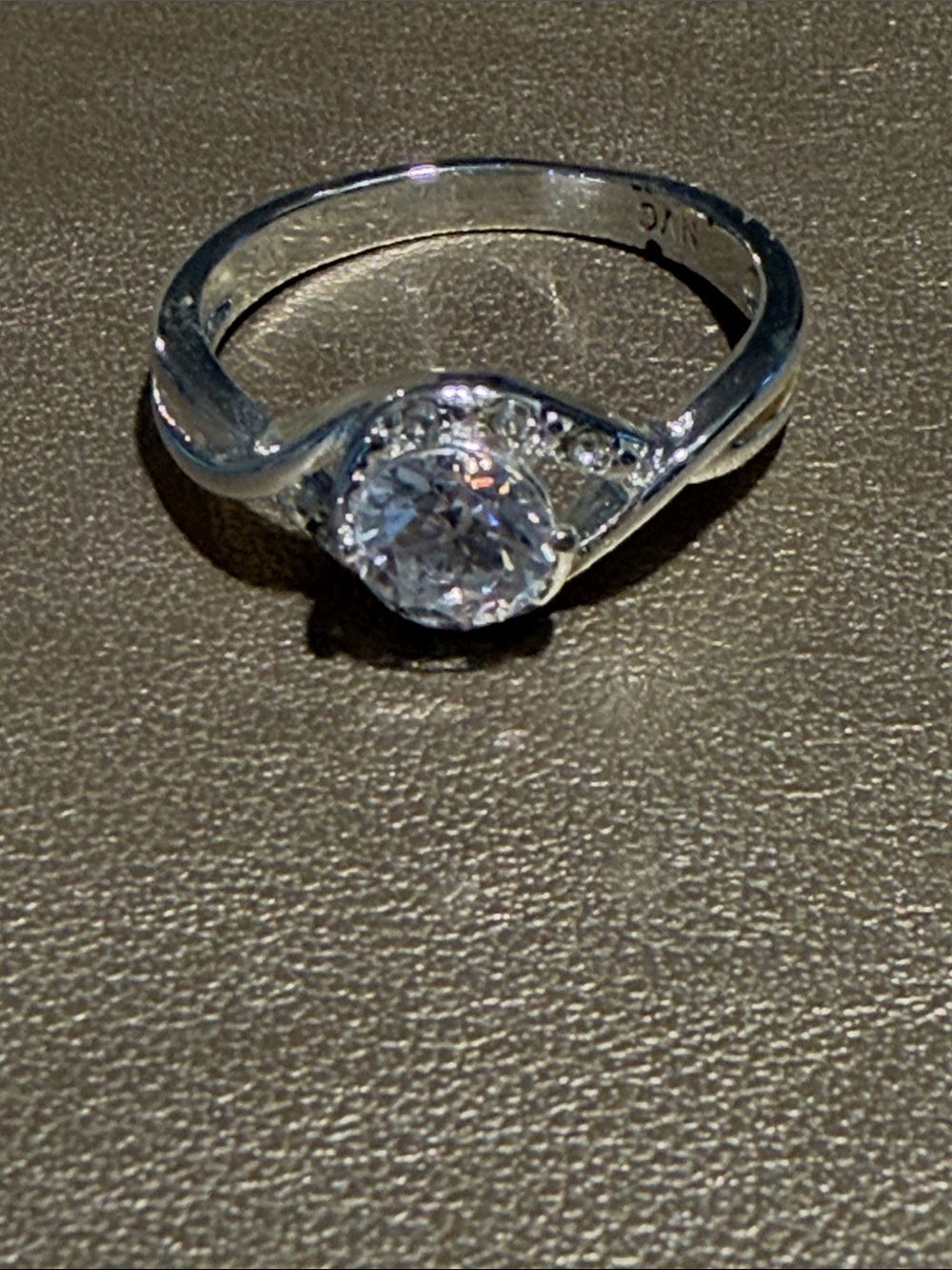 Avon Silver-Tone Ring with Clear Center Stone